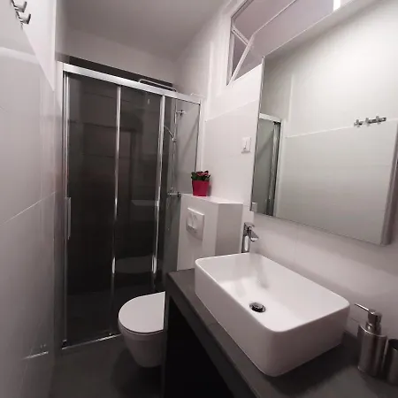 Boni Apartment *