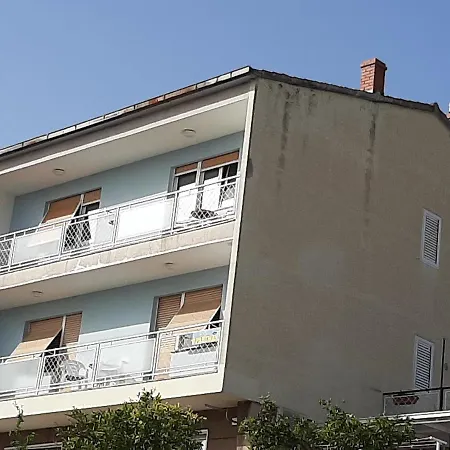 Boni Apartment *