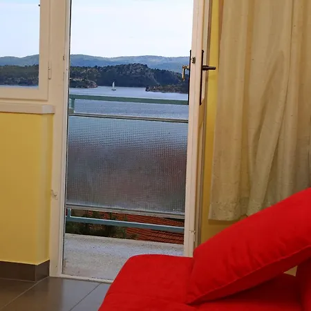 Apartment Boni *