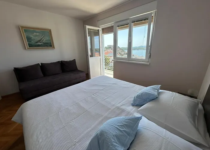 博尼公寓 公寓 希贝尼克